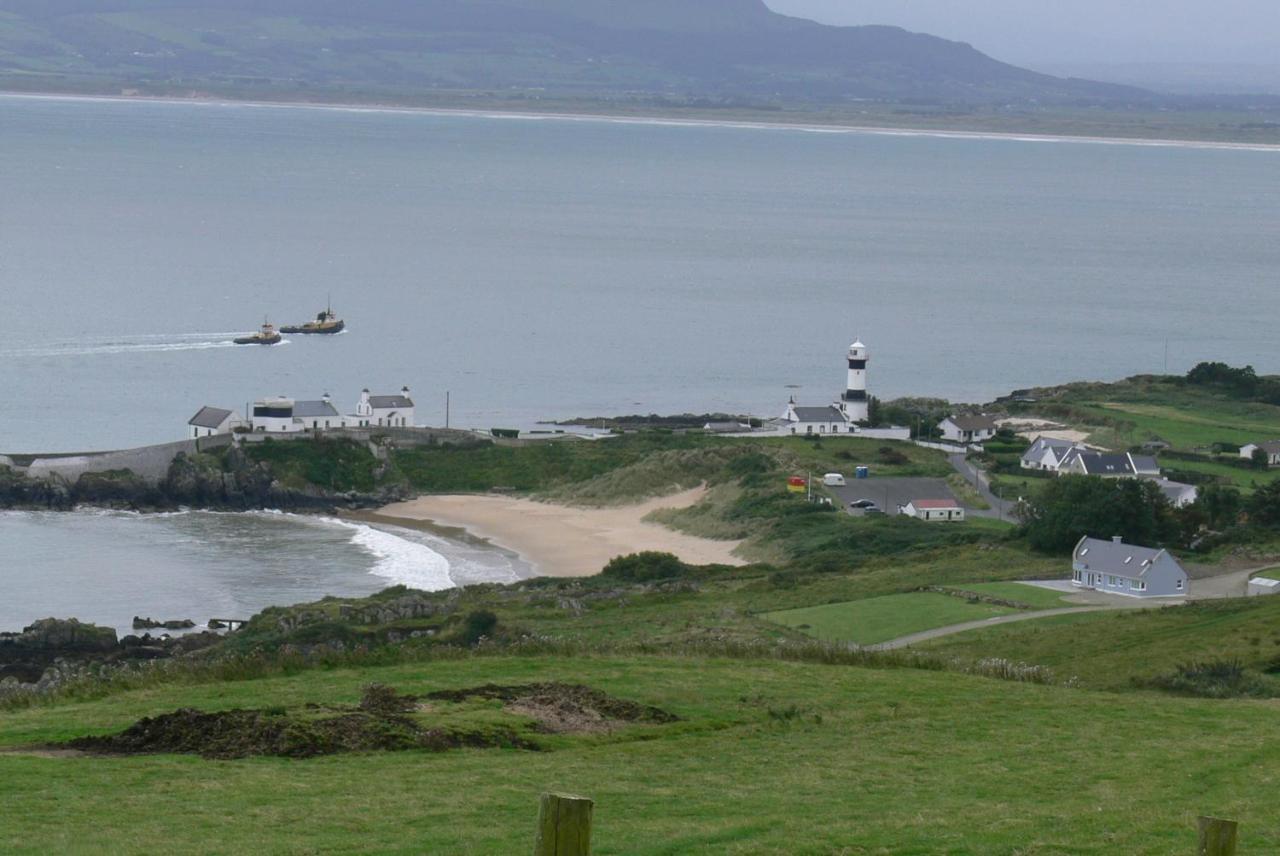 Foyle View Cabin Hotel Greencastle  Bagian luar foto