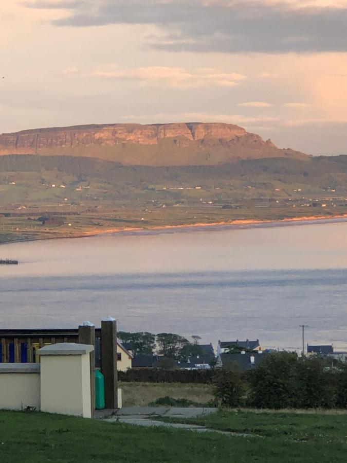 Foyle View Cabin Hotel Greencastle  Bagian luar foto